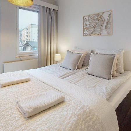 Bellarova Apartments I 罗瓦涅米 外观 照片